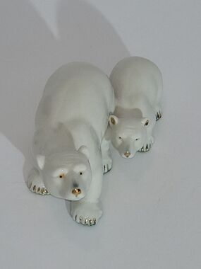 Porcelain Polar Bear Mama & Cub Figurine By Anthony Fi - White with Gold Accents